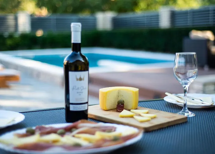 Niko בית נופש