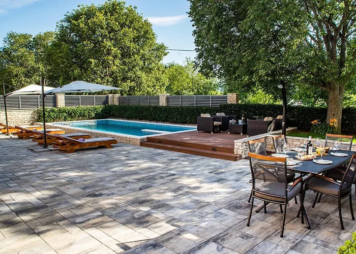 Niko בית נופש